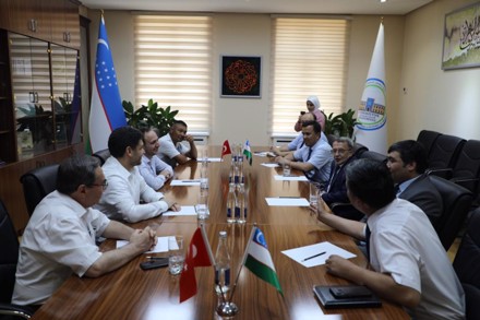 Fakülte Dekanımız Özbekistan'da!